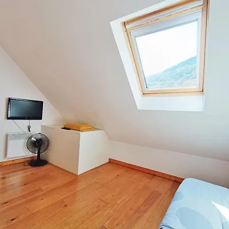 Le Therminus, T2bis Mezzanine, 4personnes, Coeur De Luchon