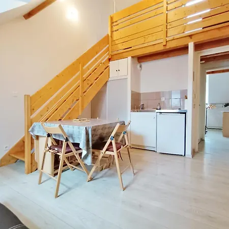 Le Therminus, T2bis Mezzanine, 4personnes, Coeur De Luchon * Bagnères-de-Luchon